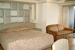 Floraville Serviced Apartments Bangkok Chambre photo